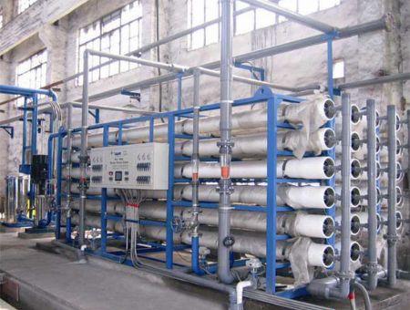 點擊查看詳細信息<br>標(biāo)題：反滲透設(shè)備 閱讀次數(shù)：5021